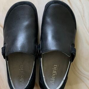 Algeria Paityn Black Slip On Shoes